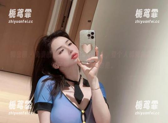 微密圈 - 免费的阿色，搭配蕾丝美人，整个人都觉得被滋润了呢，图片好像也是。
