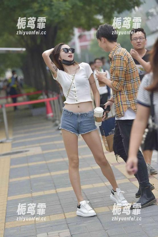 魔镜街拍 - 凯恩的一切只用无圣光来点亮，合集带给你无尽想象！